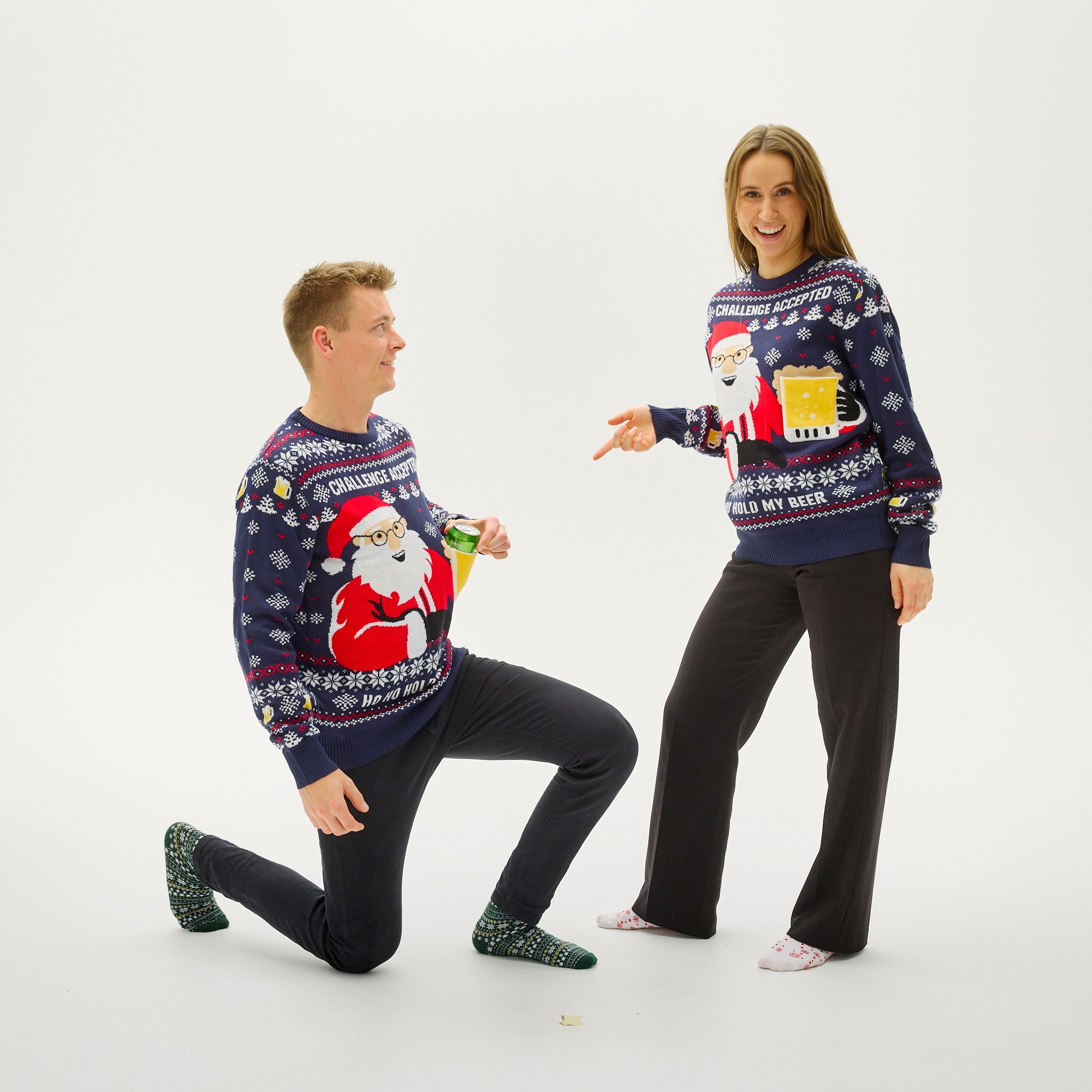 Ho Ho Hold My Beer Sweater - Dames